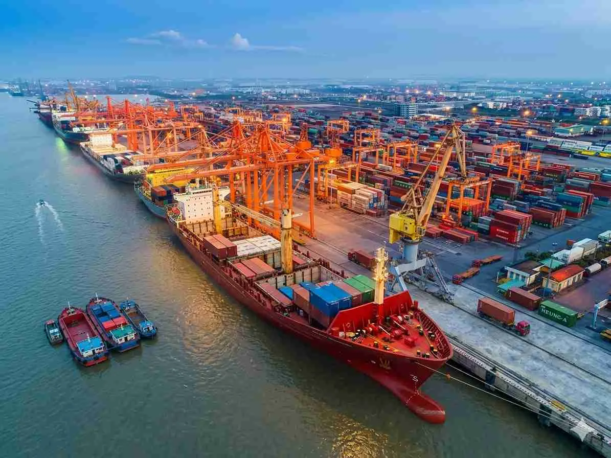 vietnamese-economy-poised-to-back-on-track-in-2026-2027-period-navigating-the-energy-shock